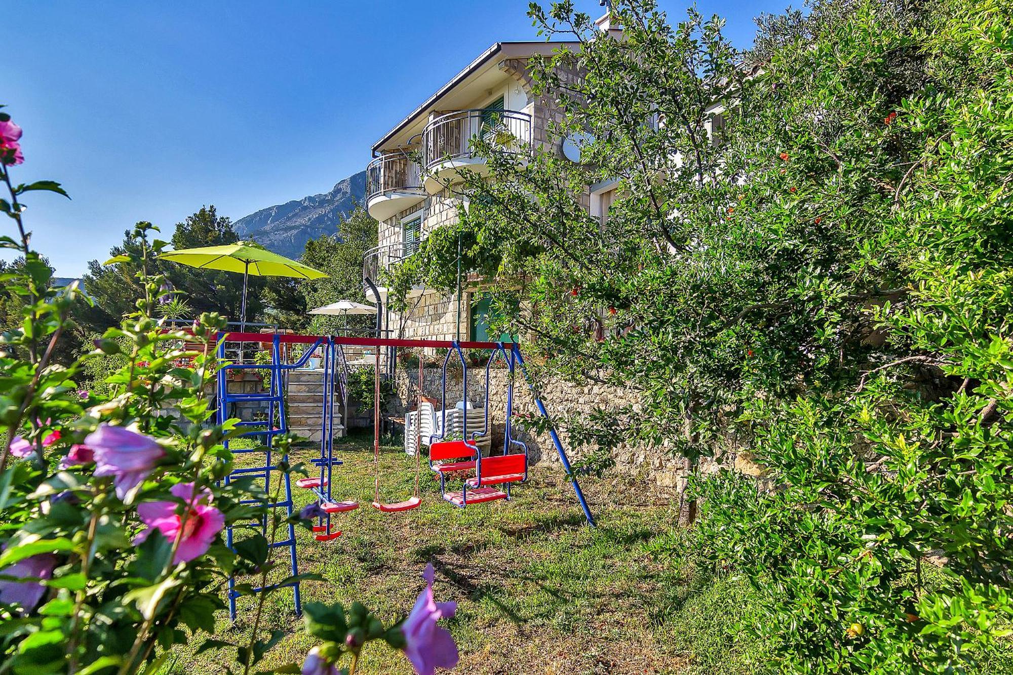 Holiday Home Colla Tučepi Exteriör bild